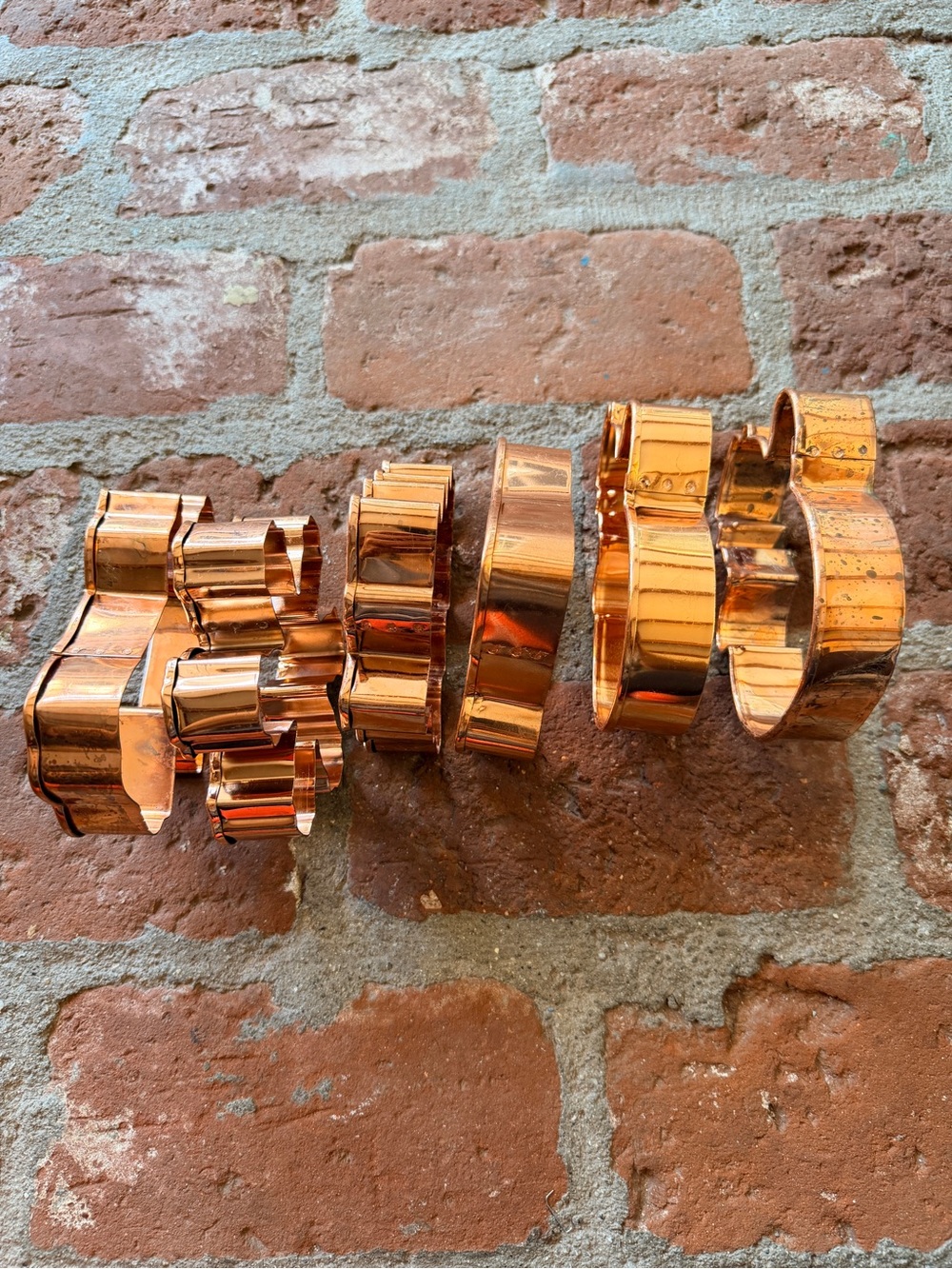 6 Piece vintage Festive Winter Holiday Copper Cookie Cutters by World Market. - Picture 14 of 16